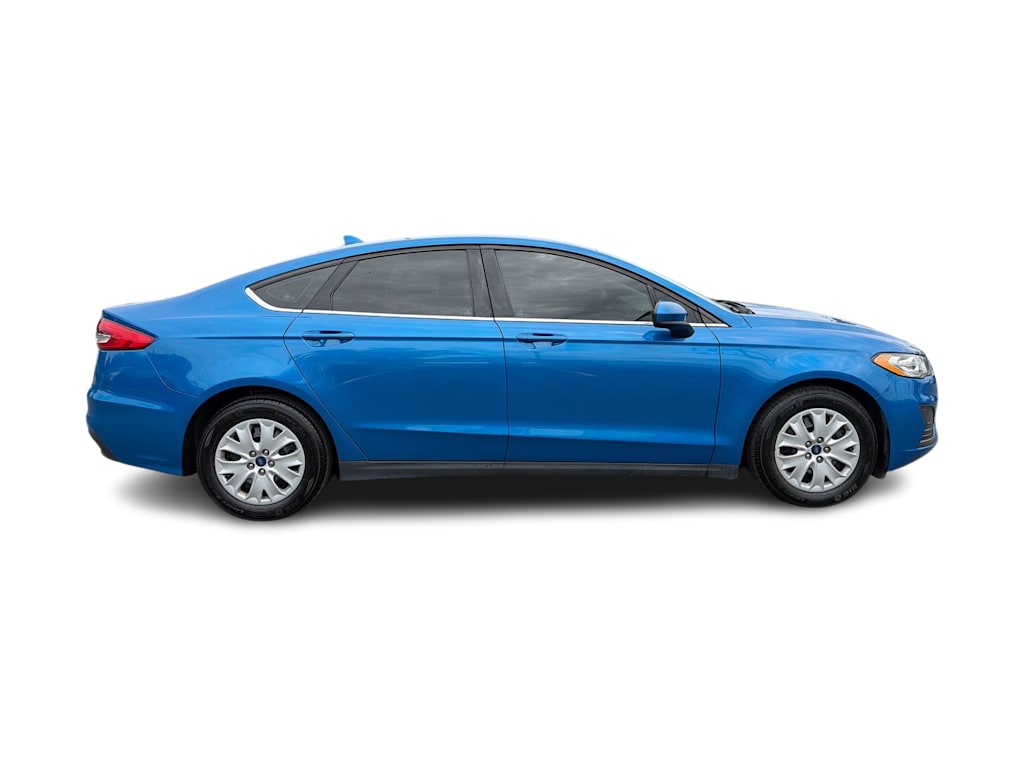 Thumbnail: 2020 Ford Fusion - 25