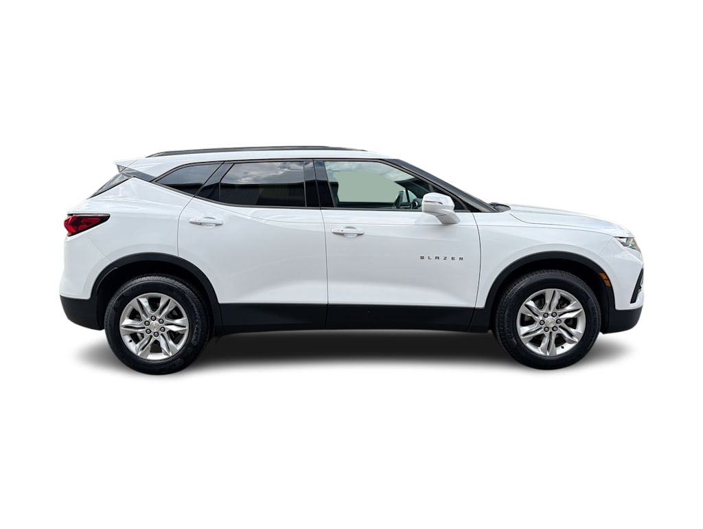 Thumbnail: 2020 Chevrolet Blazer - 25