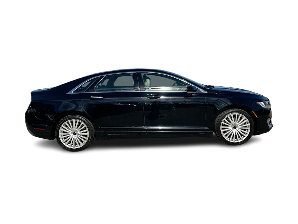 Thumbnail: 2017 Lincoln MKZ - 26
