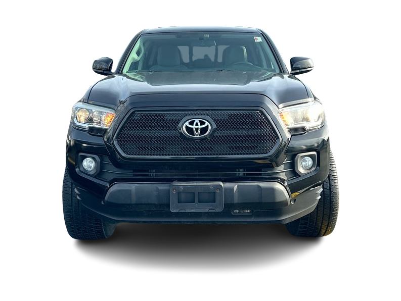 Thumbnail: 2016 Toyota Tacoma - 27