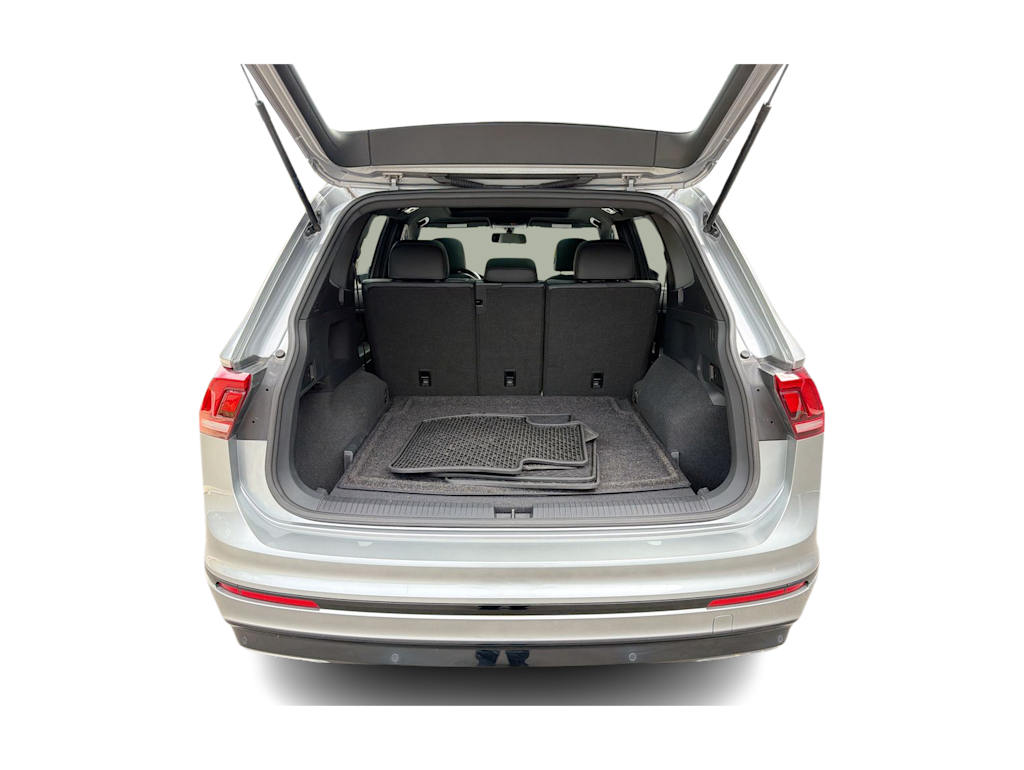 Thumbnail: 2020 Volkswagen Tiguan - 16