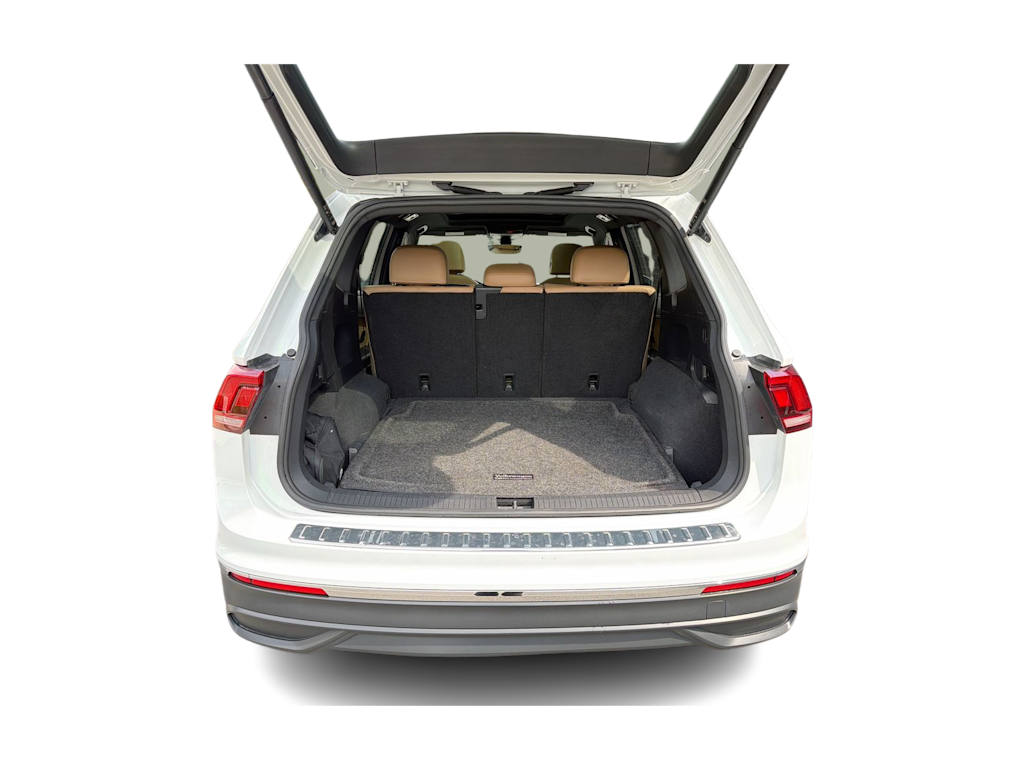 Thumbnail: 2022 Volkswagen Tiguan - 15