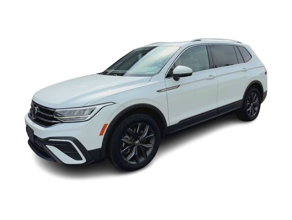Thumbnail: 2022 Volkswagen Tiguan - 17