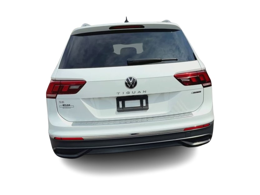 Thumbnail: 2022 Volkswagen Tiguan - 5