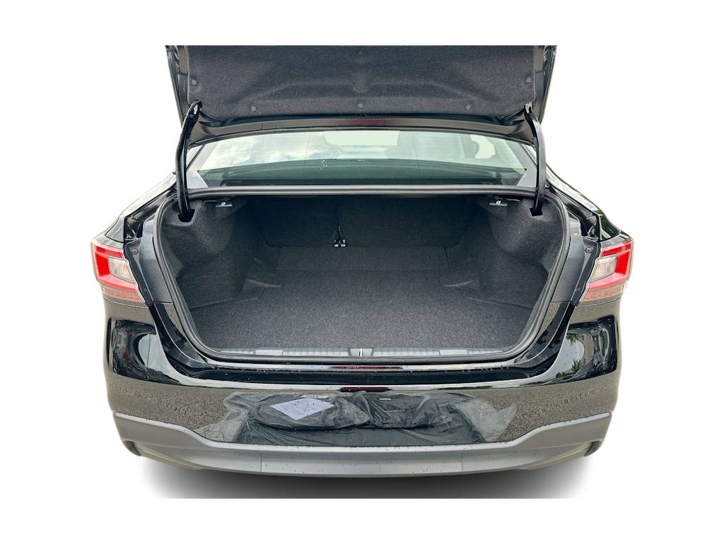 Thumbnail: 2025 Subaru Legacy - 16