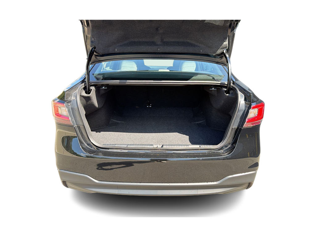 Thumbnail: 2025 Subaru Legacy - 16
