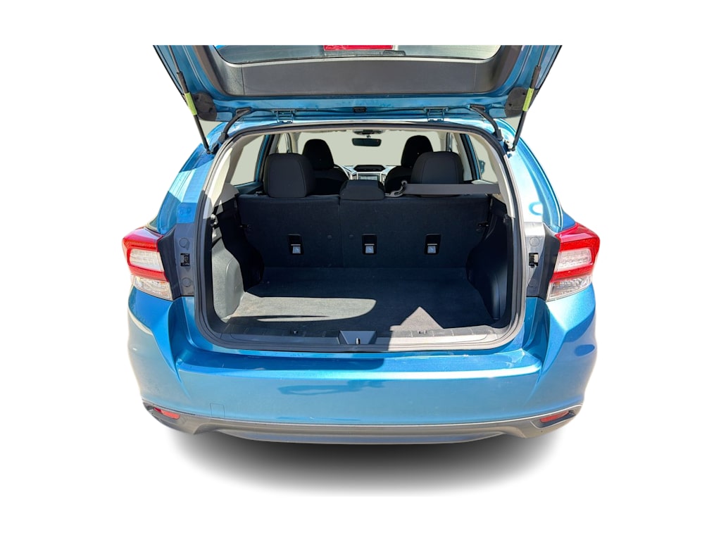 Thumbnail: 2017 Subaru Impreza - 15