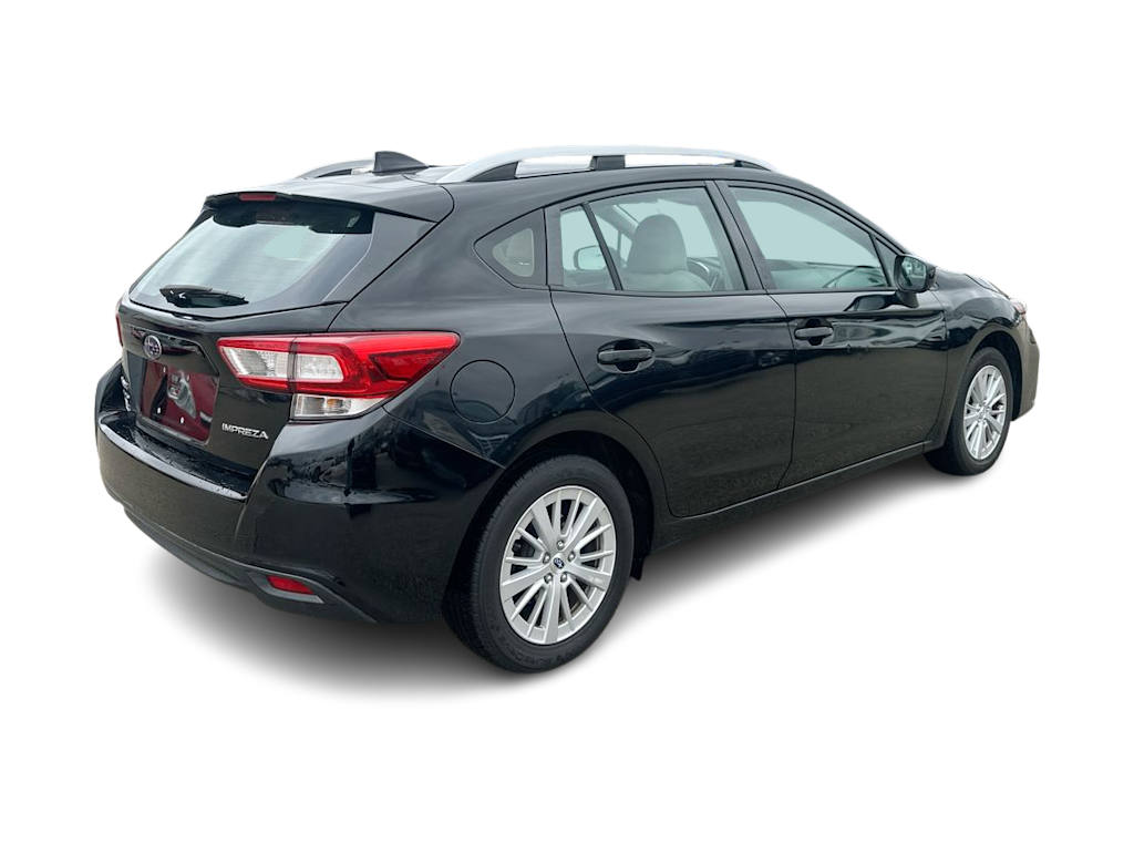 2018 Subaru Impreza Premium 24