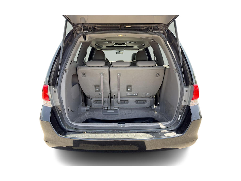 Thumbnail: 2010 Honda Odyssey - 17