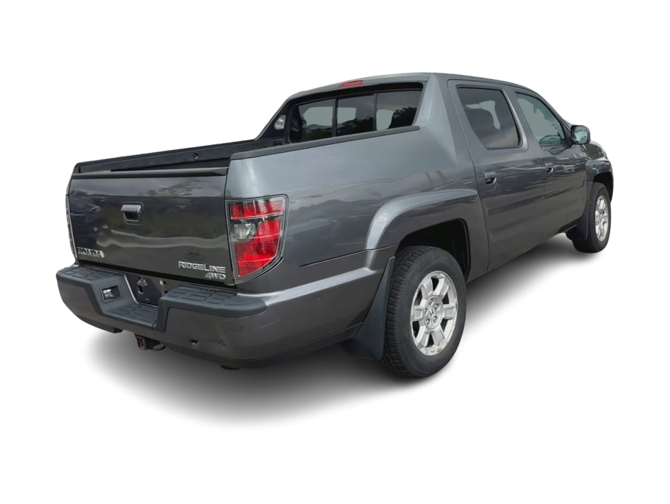Thumbnail: 2014 Honda Ridgeline - 17