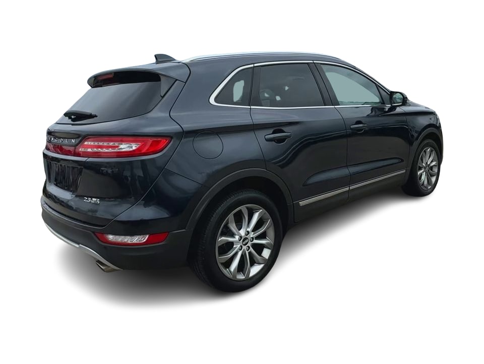Thumbnail: 2015 Lincoln MKC - 20