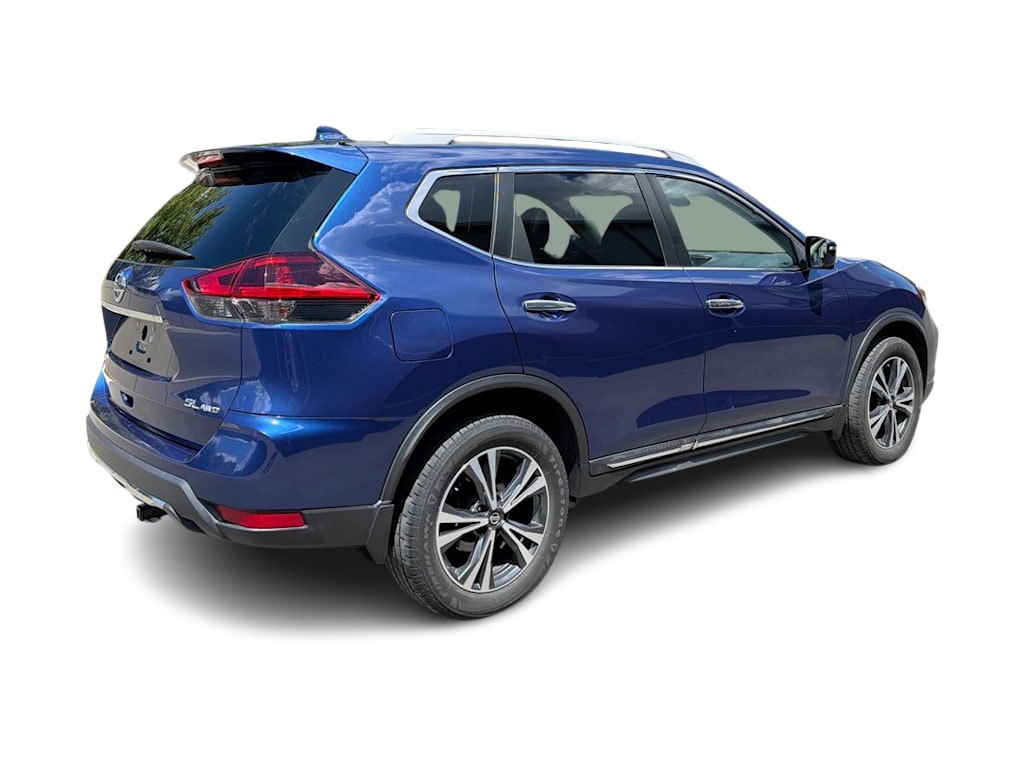 Thumbnail: 2018 Nissan Rogue - 24