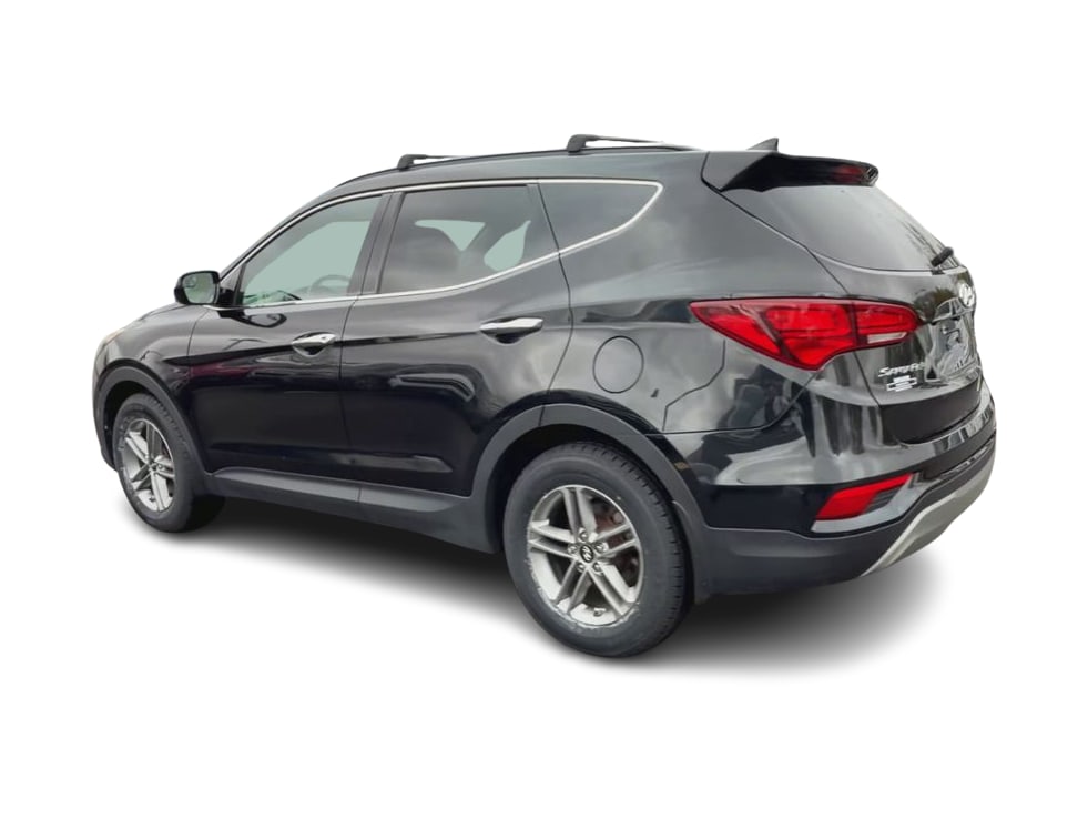 Thumbnail: 2017 Hyundai Santa Fe - 4