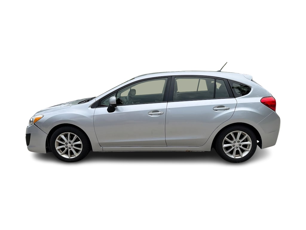 Thumbnail: 2014 Subaru Impreza - 12
