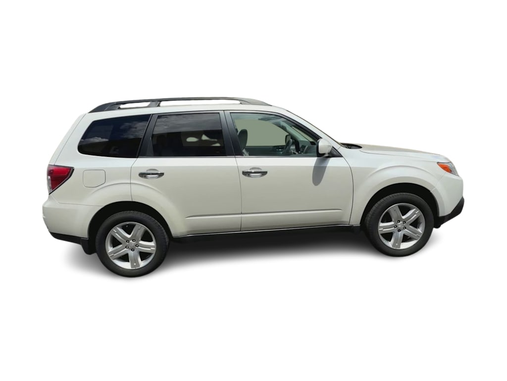 Thumbnail: 2010 Subaru Forester - 17