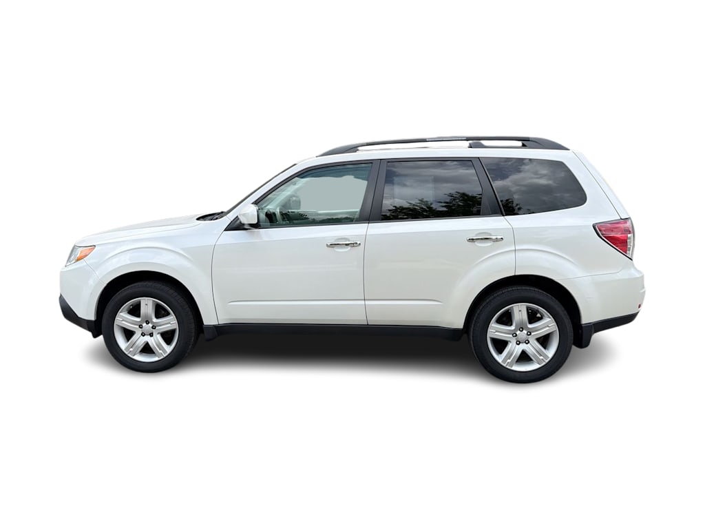 Thumbnail: 2010 Subaru Forester - 18