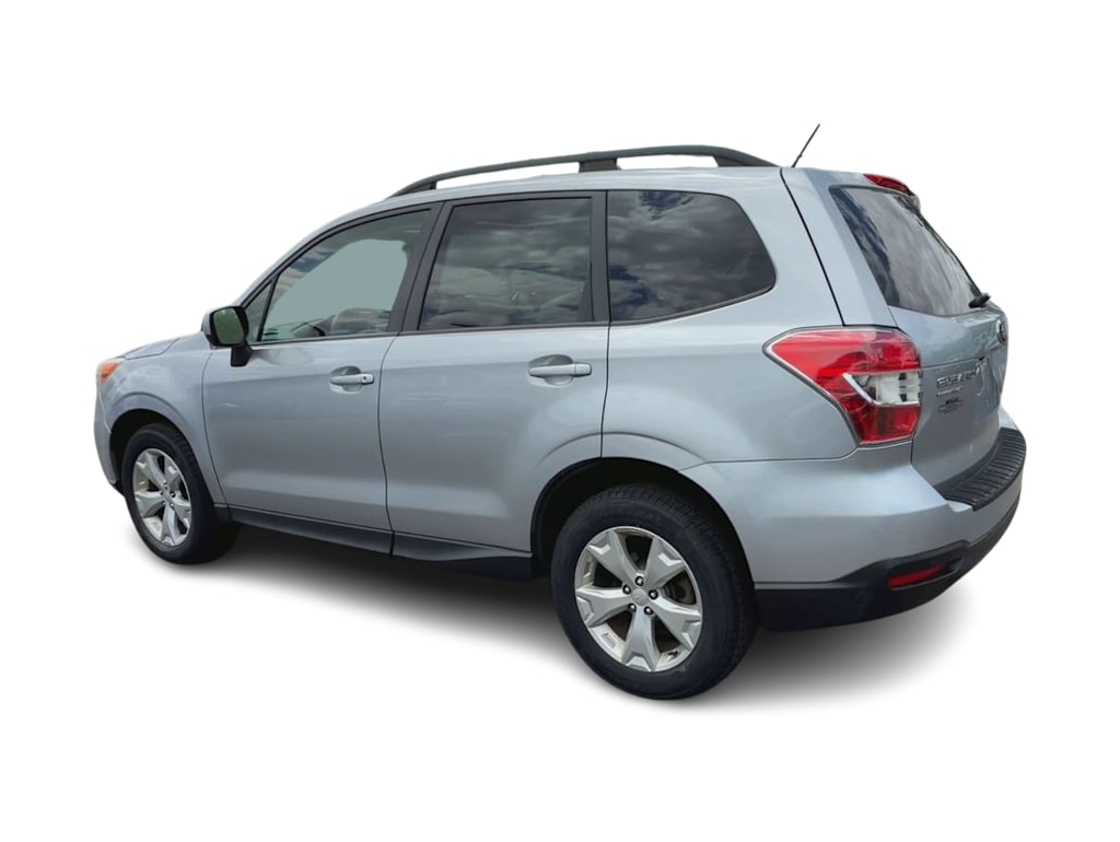Thumbnail: 2015 Subaru Forester - 4