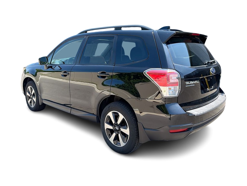 Thumbnail: 2017 Subaru Forester - 21