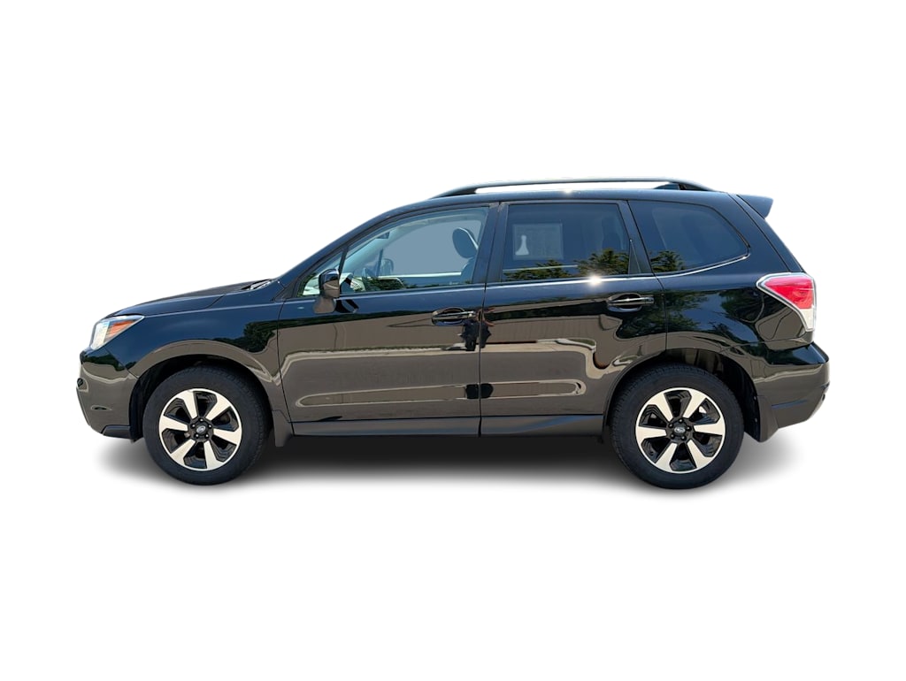 Thumbnail: 2017 Subaru Forester - 20