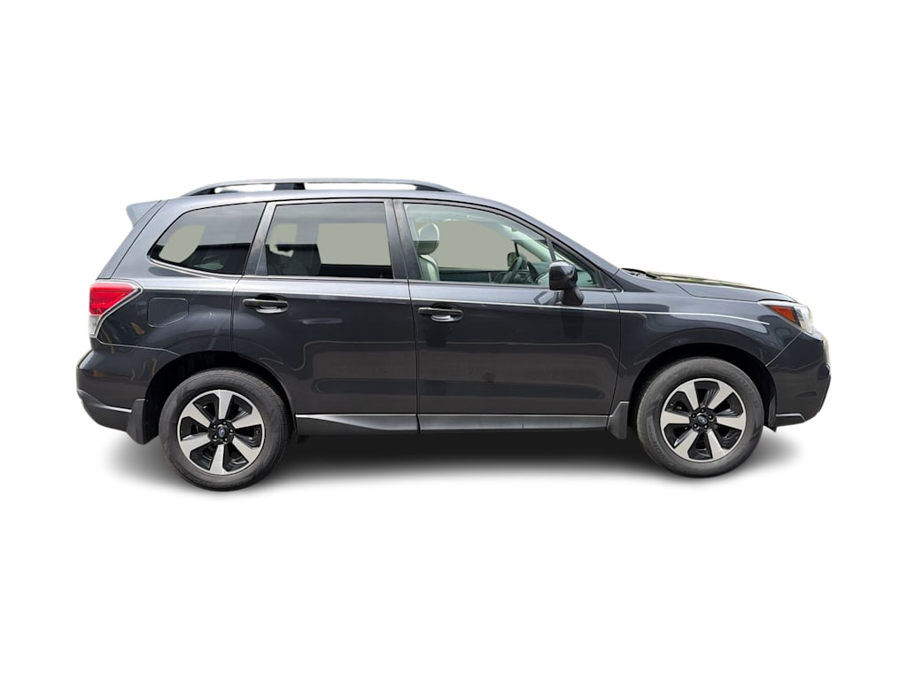 Thumbnail: 2018 Subaru Forester - 25