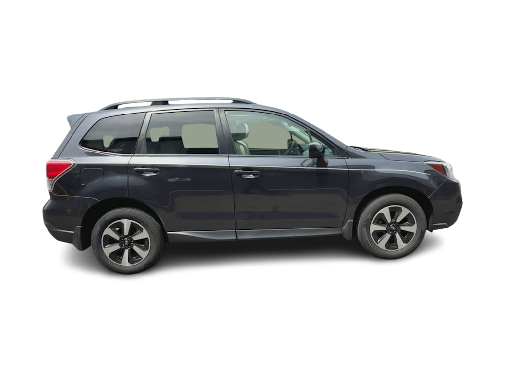 Thumbnail: 2018 Subaru Forester - 21