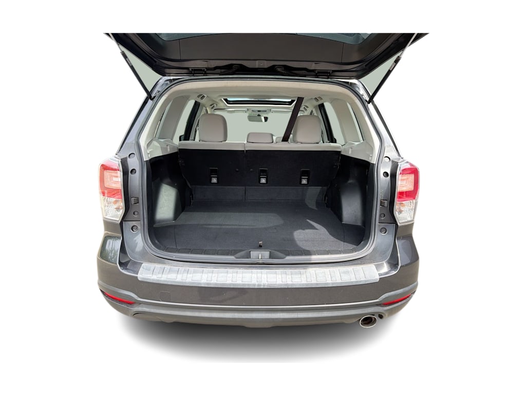 Thumbnail: 2018 Subaru Forester - 16