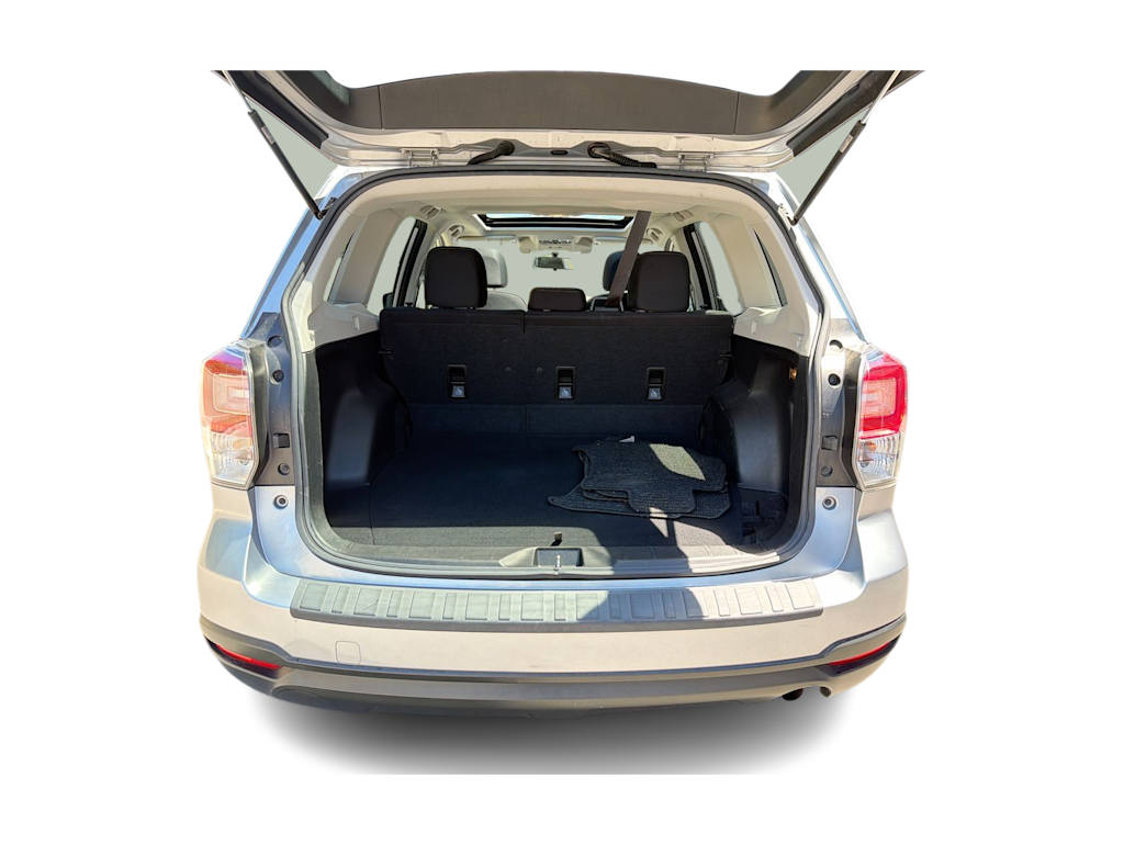 Thumbnail: 2018 Subaru Forester - 16
