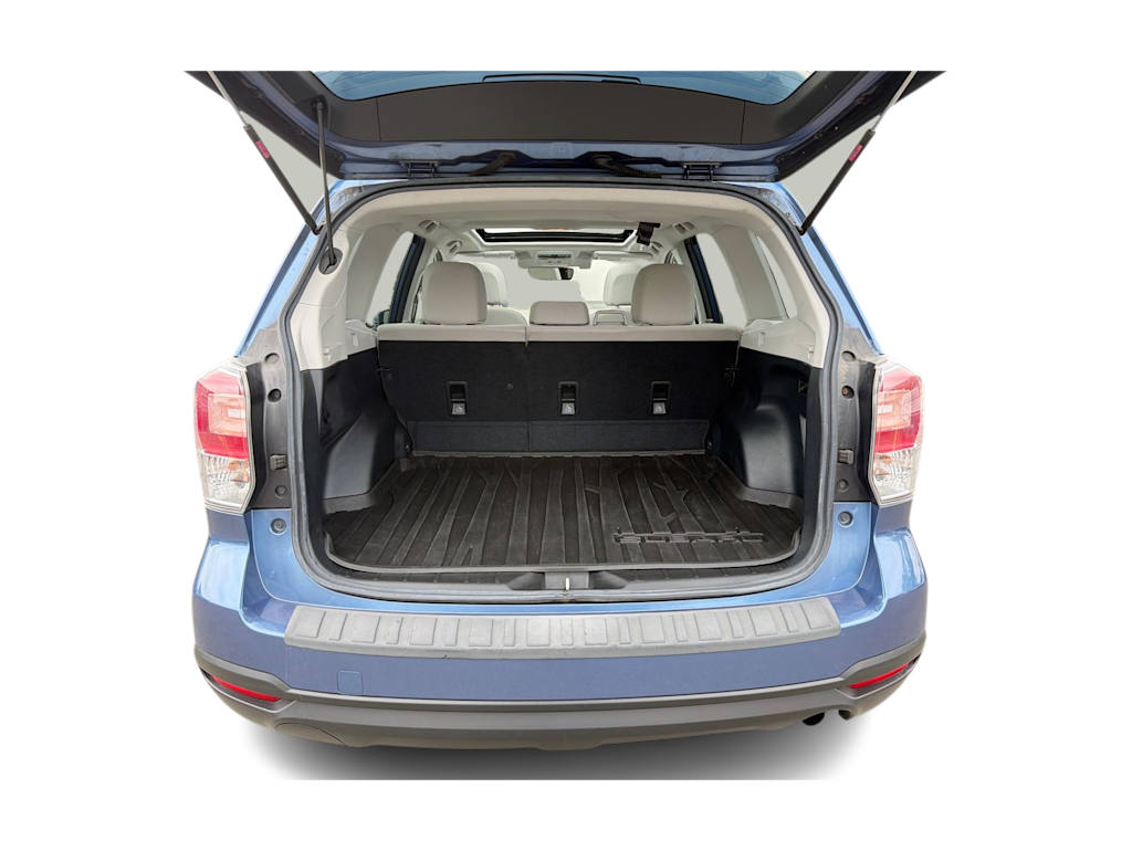 Thumbnail: 2017 Subaru Forester - 15