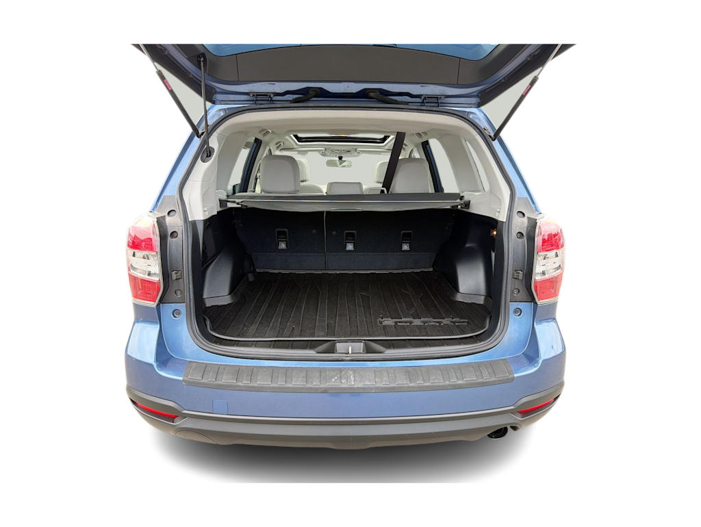 Thumbnail: 2015 Subaru Forester - 16