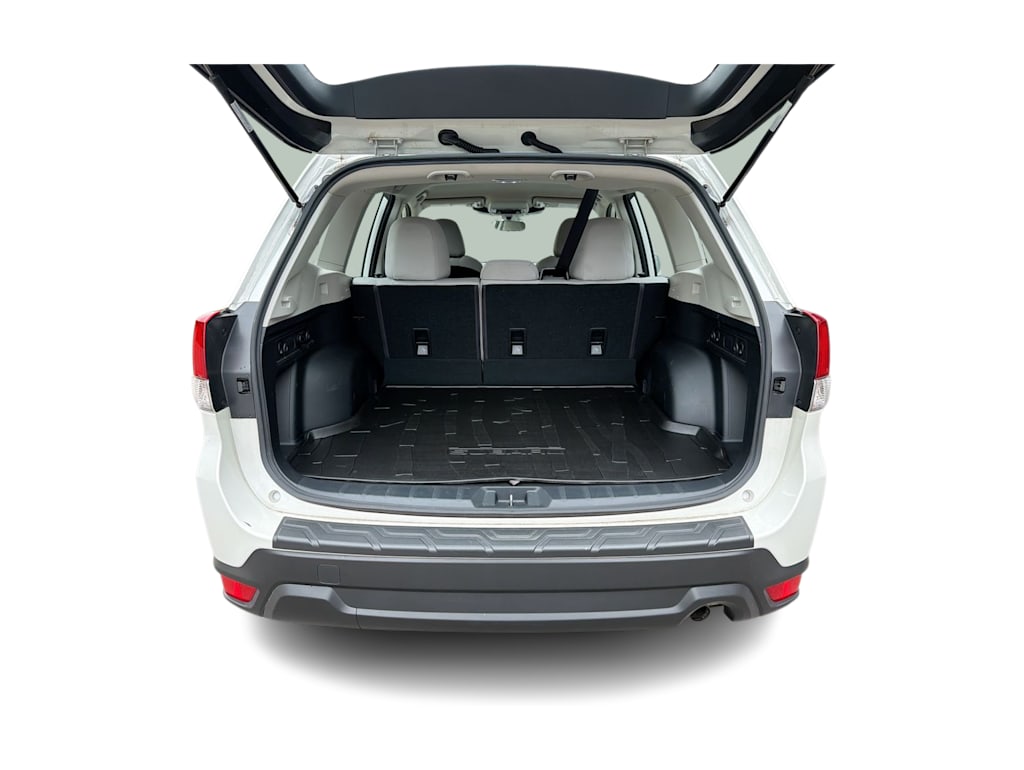 Thumbnail: 2023 Subaru Forester - 16