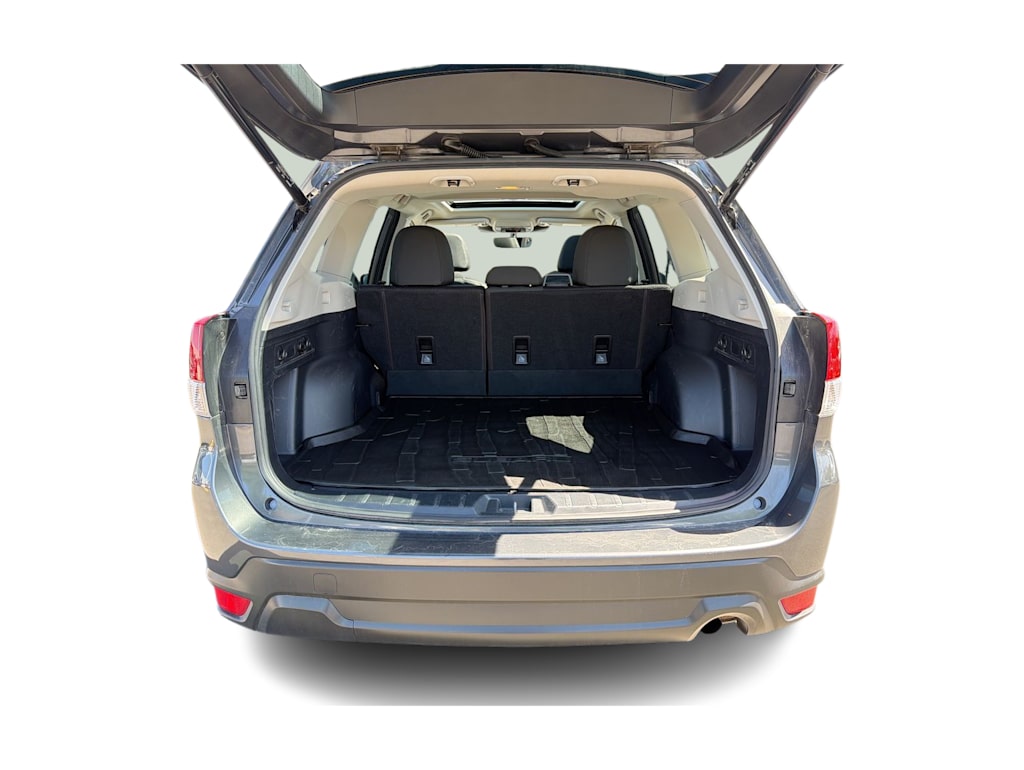 Thumbnail: 2023 Subaru Forester - 16