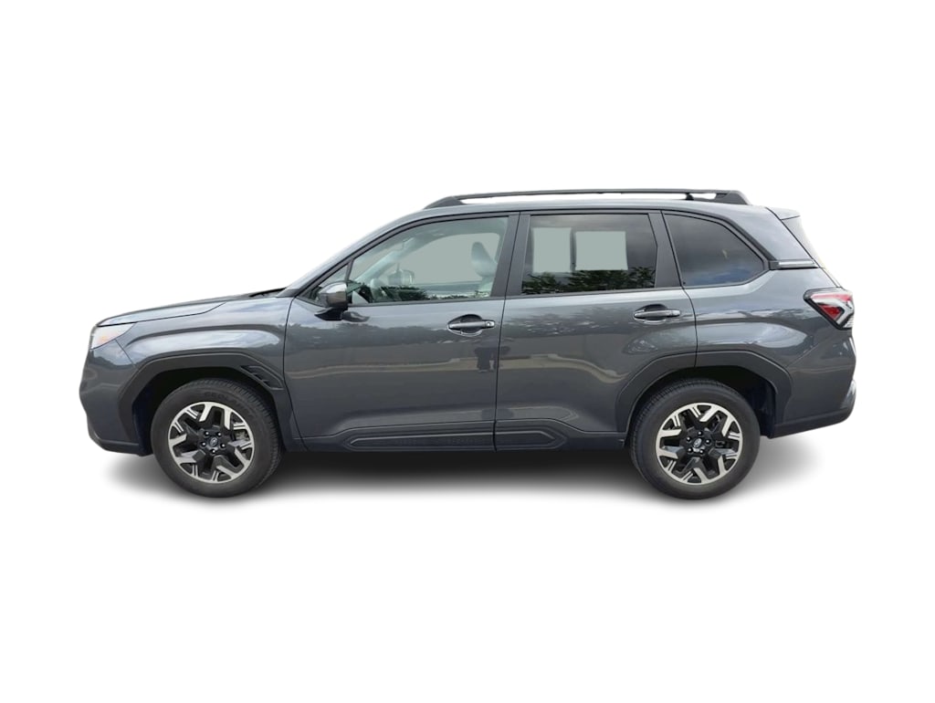 Thumbnail: 2025 Subaru Forester - 3