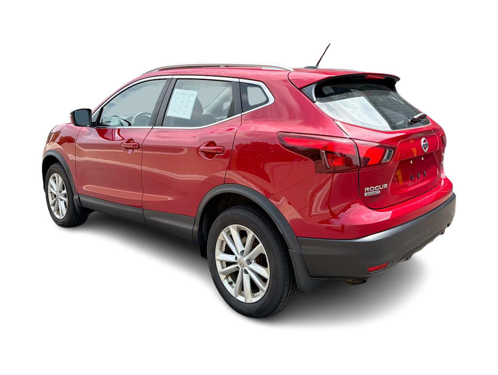 Thumbnail: 2018 Nissan Rogue Sport - 4