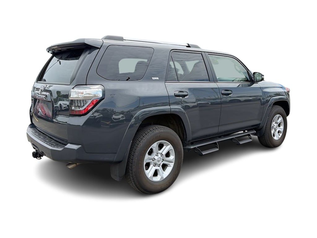 Thumbnail: 2024 Toyota 4Runner - 24