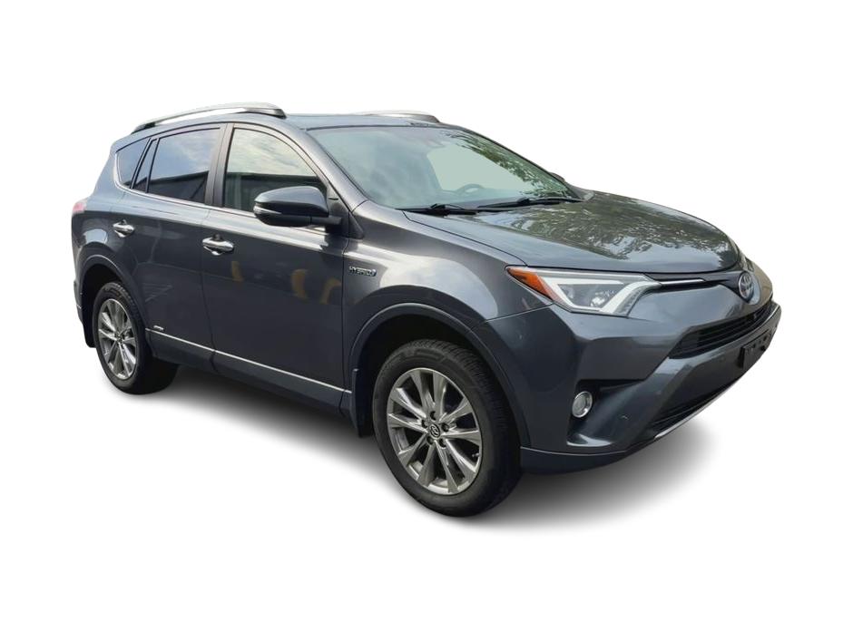Thumbnail: 2017 Toyota RAV4 - 17