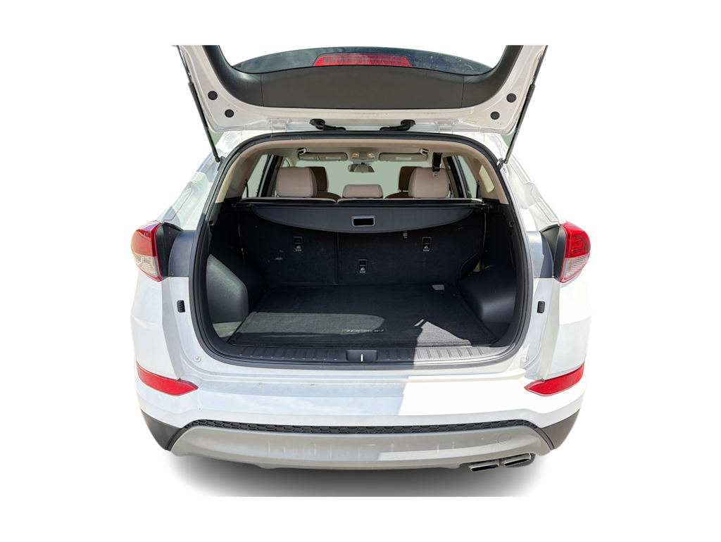 Thumbnail: 2017 Hyundai Tucson - 16