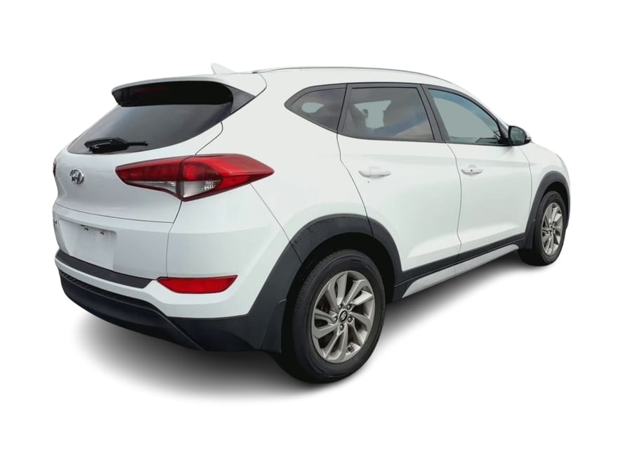 Thumbnail: 2017 Hyundai Tucson - 11