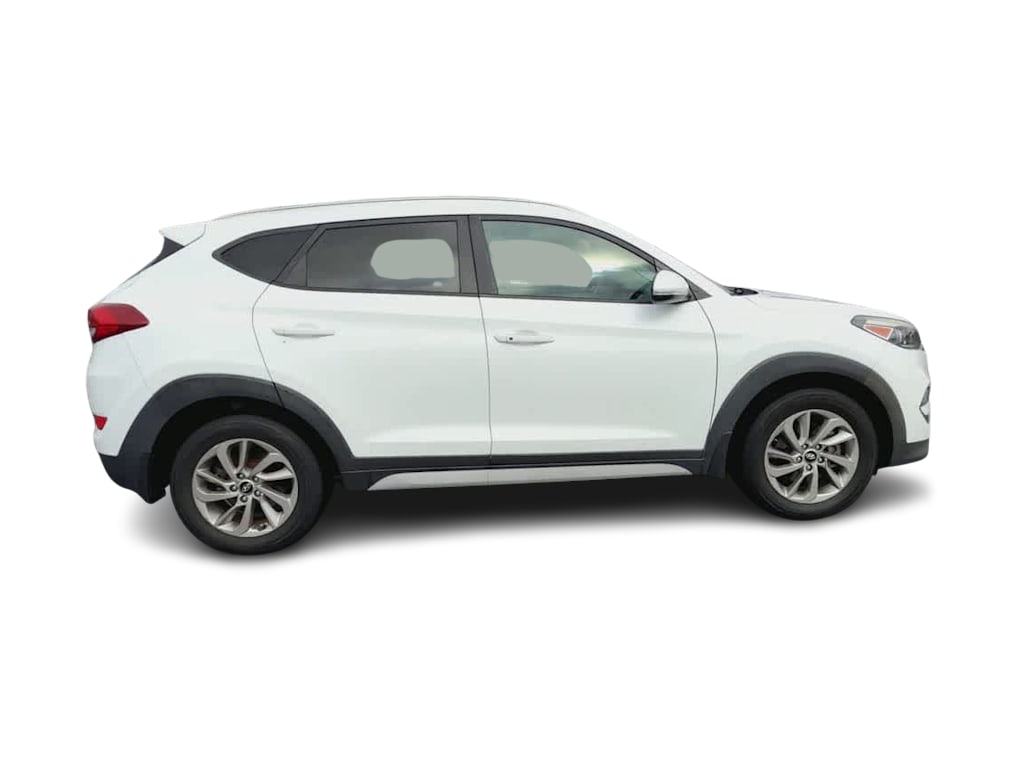 Thumbnail: 2017 Hyundai Tucson - 12