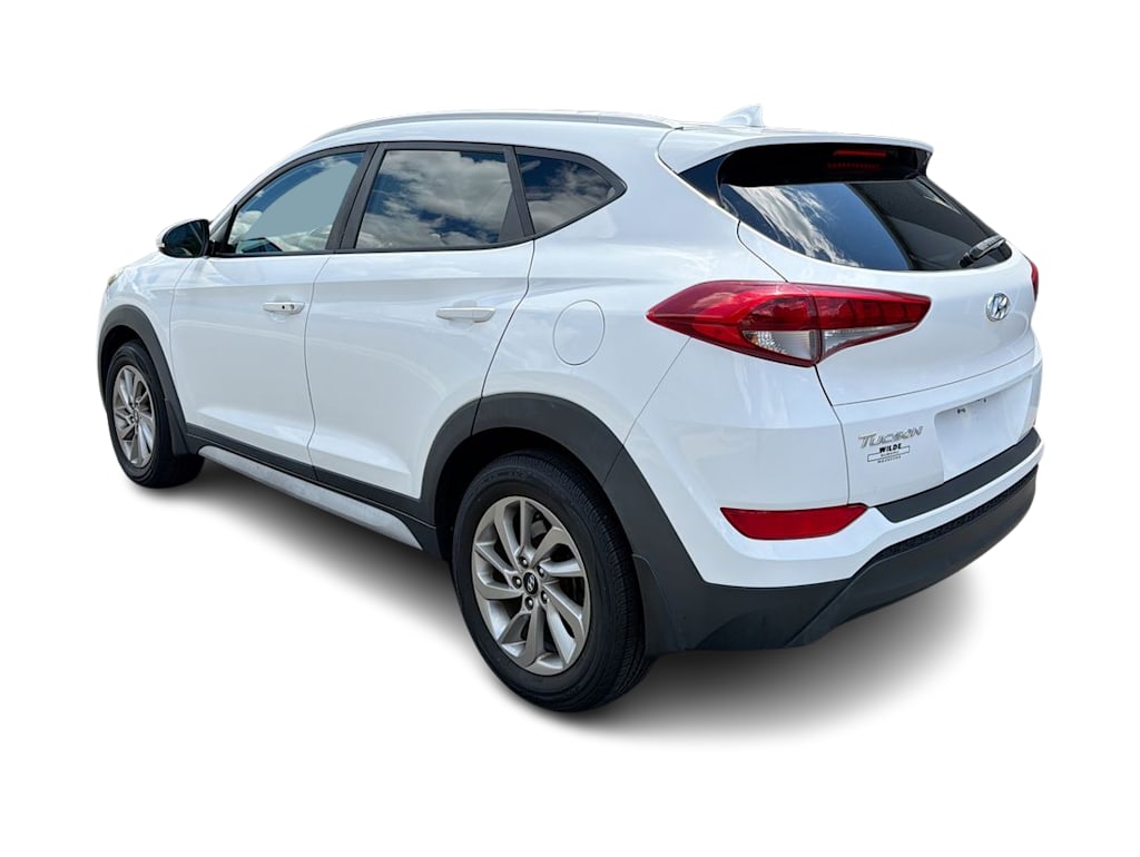 Thumbnail: 2017 Hyundai Tucson - 4