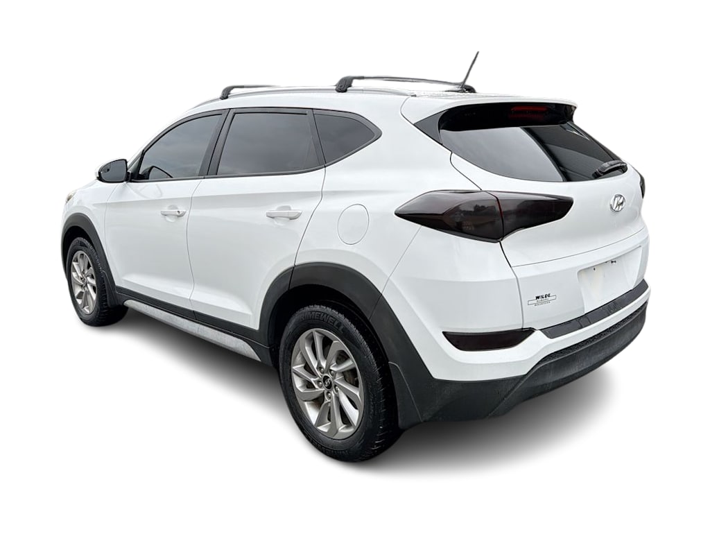 Thumbnail: 2017 Hyundai Tucson - 4