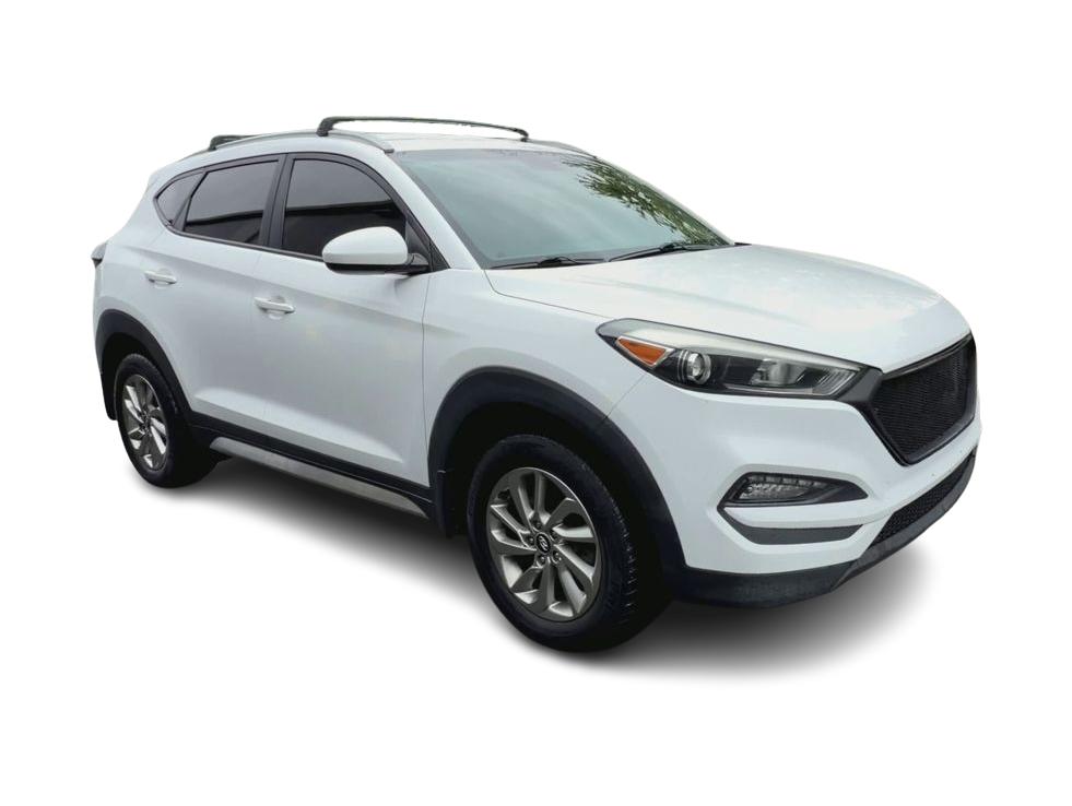 Thumbnail: 2017 Hyundai Tucson - 17