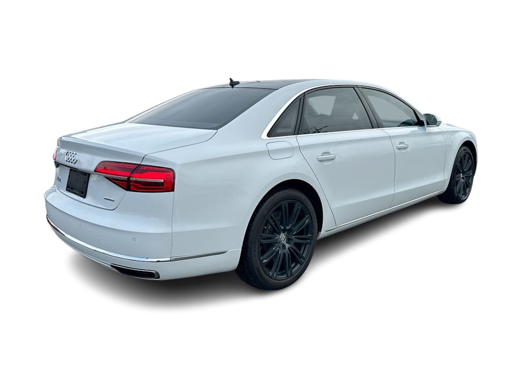 Thumbnail: 2015 Audi A8 - 23