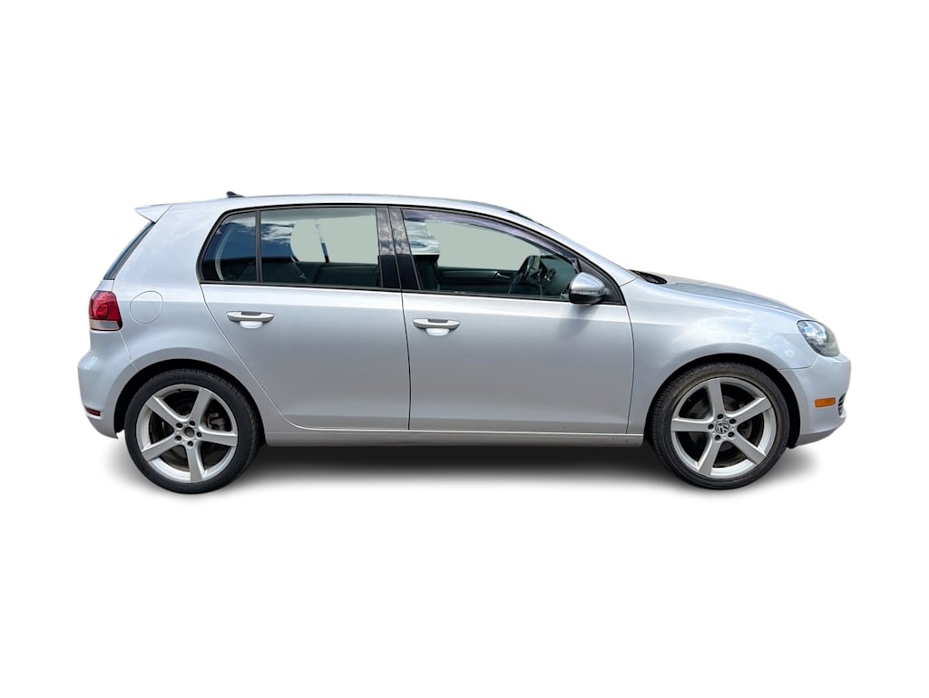 Thumbnail: 2014 Volkswagen Golf - 23