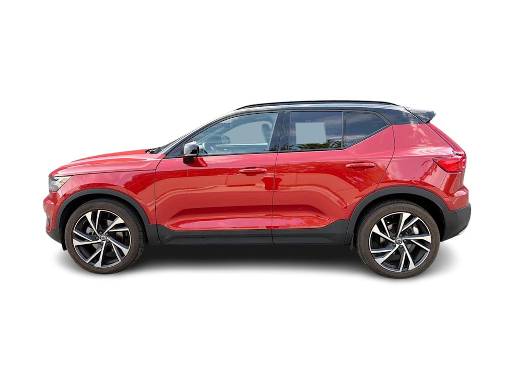 Thumbnail: 2019 Volvo XC40 - 22