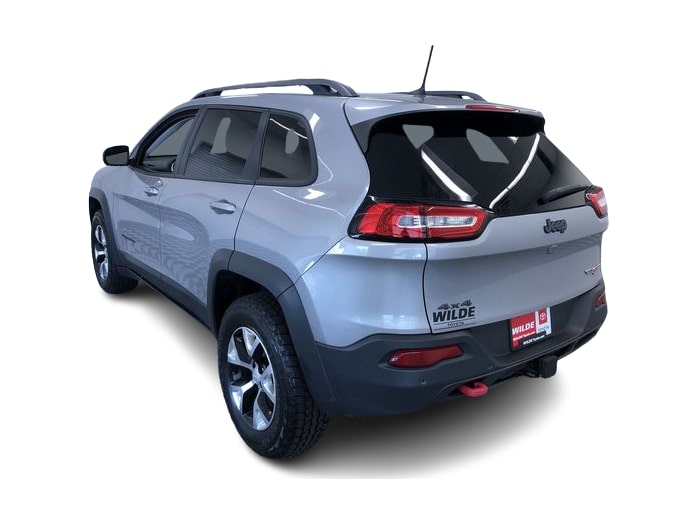 Thumbnail: 2018 Jeep Cherokee - 25