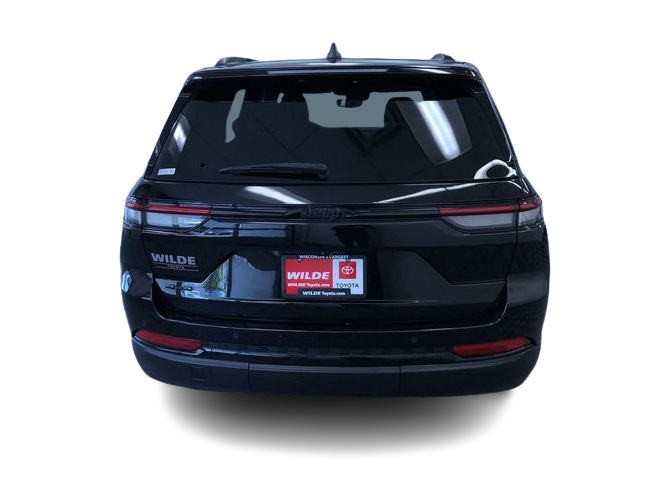 Thumbnail: 2022 Jeep Grand Cherokee - 5