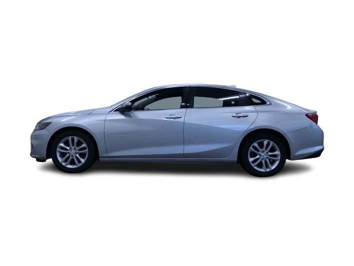 Thumbnail: 2018 Chevrolet Malibu - 24