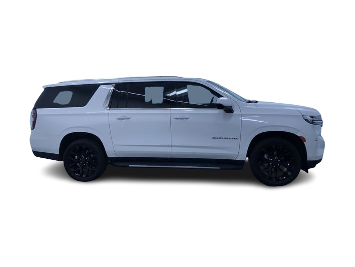 Thumbnail: 2022 Chevrolet Suburban - 17