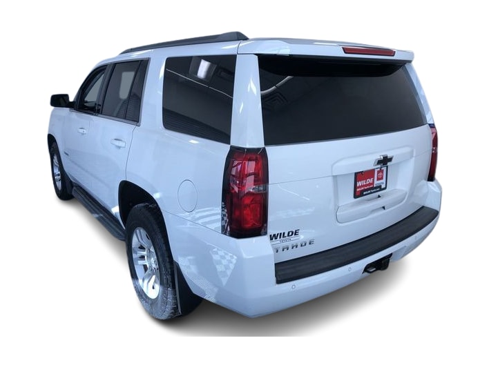 Thumbnail: 2016 Chevrolet Tahoe - 4