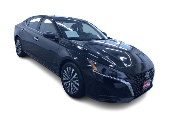 Thumbnail: 2025 Nissan Altima - 36